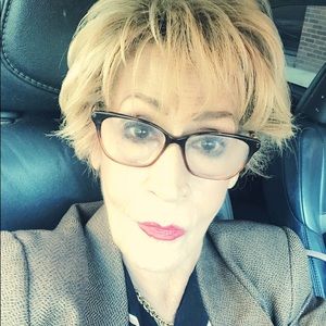 Meet your Posher, Trini